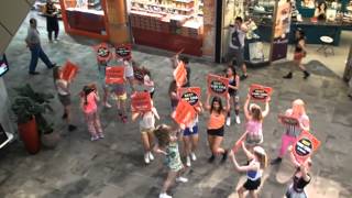 Flash Mob at the Mandarin Centre