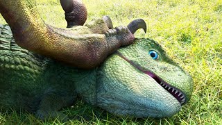 A young DINOSAUR SHAMED for being WEAK will face the BIGGEST of all DINOSAURS - RECAP