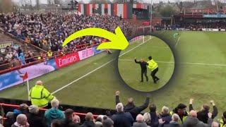 Leeds fan pitch invasion at Accrington today | Accrington Stanley 1-3 Leeds United
