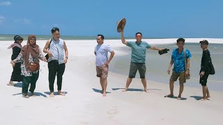 Wisata Pantai Kobar Pangkalan Bun