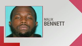 IMPD searching for murder, robbery suspect