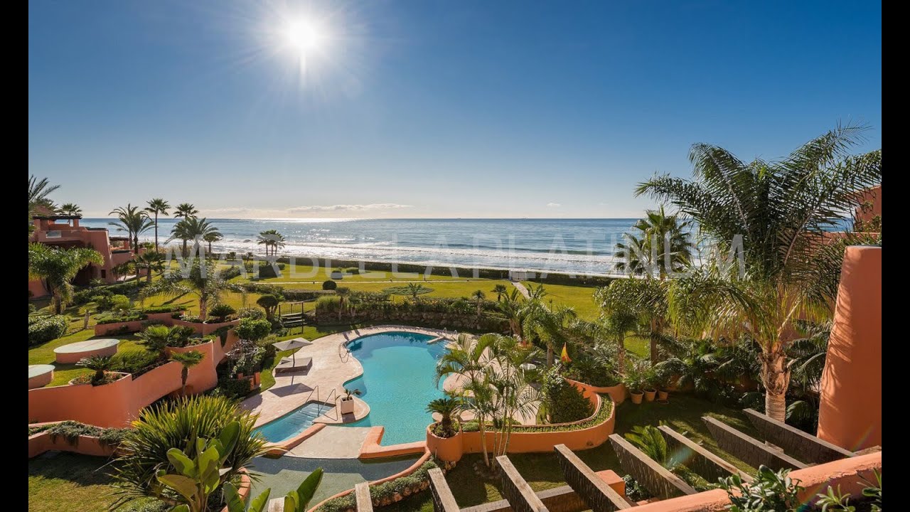 Fantastic 4 Bedroom Beachfront Duplex Penthouse In La Morera Marbella