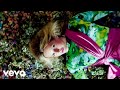 Ellie Goulding, Diplo, Swae Lee - Close To Me (Video)