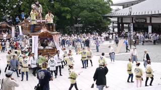 成田祇園祭り2013年 一日目　成田山大本堂前　総踊り　田町の山車出発