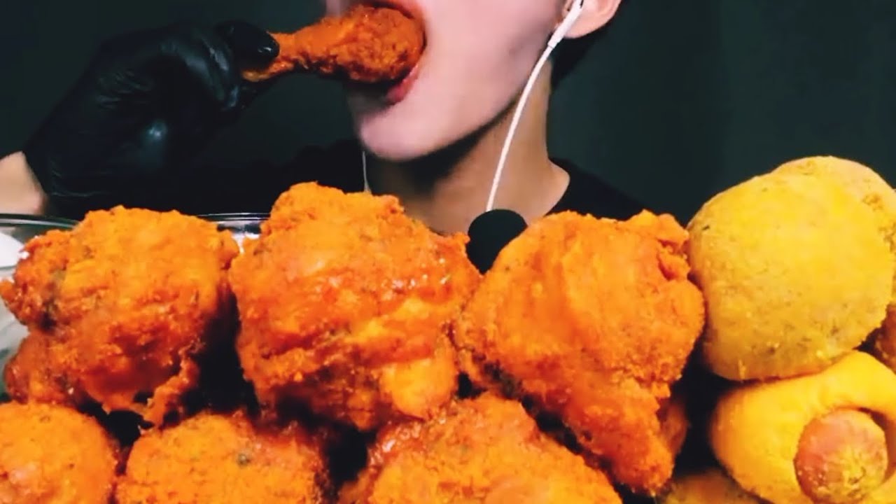 ASMR MUKBANG_BHC SIDE FRIED CHICKEN & CHEESE STICK EATING SOUND! / قطع ...