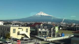 新幹線からの富士山