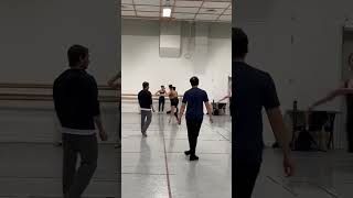 omg the syncing is real! 🩰 credits to oowdam #ballet