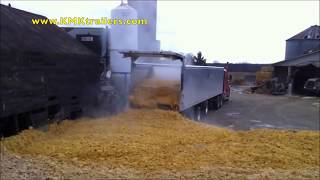 Trout River Shuttle Floor Trailer at work.