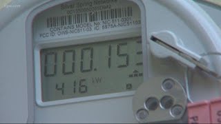 Scammers posing as PGE employees
