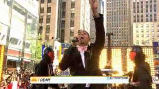 Chris Brown performs Forever on The Today Show's Concert Series 2011 (HQ video)