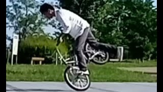 エルクグライドtoバックワーズヒッチハイカーtoカールクルーザーtoバックワーズヒッチハイカー【BMX FLATLAND】