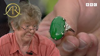 'Staggering' Collection Of 100-Year-Old Jade Jewellery Worth Five Figures | BBC Antiques Roadshow UK