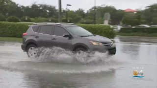 South Florida's bad weather makes for thunderous video