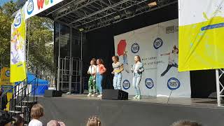 TanzalarmKids singen Superheldin