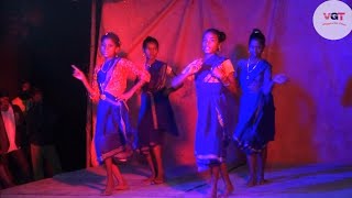 फेरी कहाँ आउँछ घुमेर यो बालपनको उमेर।। little little sisters perform on nepali song.VGT 2019