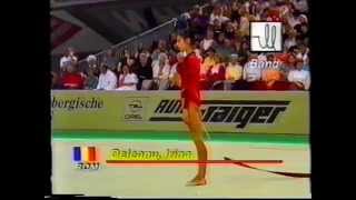 Irina DELEANU (ROM) ribbon - 1990 Stuttgart Masters AA