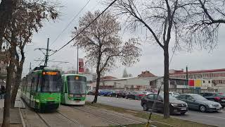 Tramvaiul V3A-2010-CA #318 plecând din stația Calea Rahovei pe linia 11.