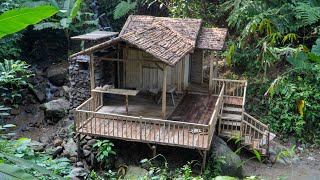 Part2. 365 days to build a house in the forest, away from the noise of the city,