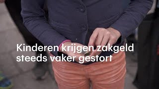 Kinderen krijgen zakgeld steeds vaker gestort: 'Met een pinpas kan ik meer kopen' - RTL NIEUWS