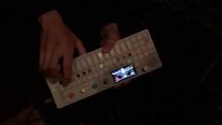 OP-1 Teenage Engineering (Live Demo)