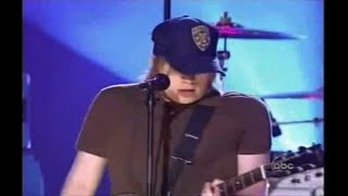 Fall Out Boy - "Sugar We're Going Down" (Live @ Jimmy Kimmel 2005)