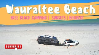 Free Camping at Wauraltee Beach - Overlanding, Sunsets, Stunning Water and BOGGED with the caravan!