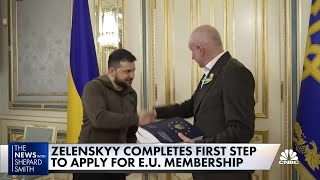 Ukraine's Zelenskyy completes first step in applying for E.U. membership