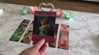 💞✨Pick a card ✨💞 Vad känner/tänker din person och kommer den att agera?💞✨