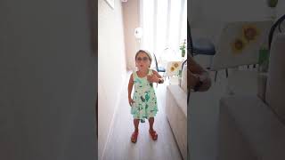 Elodie danse trop bien ? 😱 #firstshortvideo #shorts #pourtoi #humour