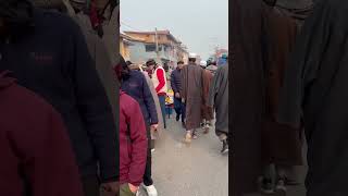 Kashmir Friday Market #travel #kashmir #street #srinagar #india #traveldestinations