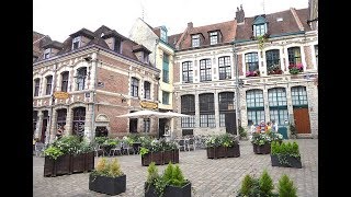 Places to see in ( Lille - France ) Place aux Oignons