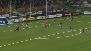 MÅL: Robin Simovic ger 1-0 efter Atakoras soloraid.  - TV4 Sport