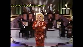 Claudia Mores canta Cristal