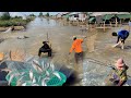 Cambodians fishing / ព្រែកចំណោមកន្លែងរកត្រីជារៀងរាល់ឆ្នាំ សំបូរត្រីណាស់