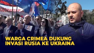 Bawa Bendera dan Spanduk, Warga Crimea Turun ke Jalan Dukung Invasi Rusia ke Ukraina