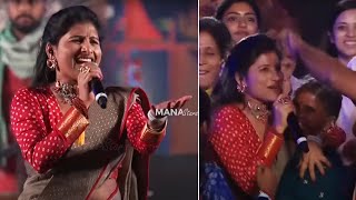 Singer Mangli Super Energetic Performance @ Maha ShivRatri 2023 | Gangavva | #Sadhguru | Manastars