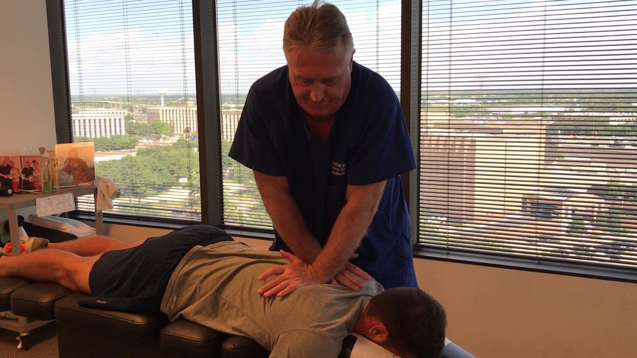 Houston Chiropractor Dr Gregory Johnson Adjust People Using Same ...