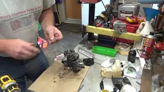 Jeff's McCulloch Mini Mac 30 General Maintenance, Fuel Filter, Manual Oiler \u0026 Test Run!