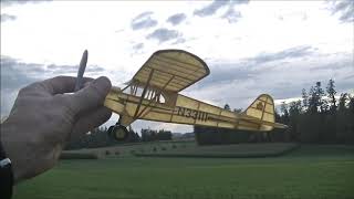 Peanut Scale Piper J-3 Cub clipped wing