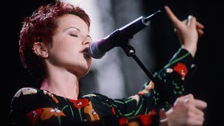 The Cranberries - Fee  Fi Fo (Vocals \u0026 Guitar)