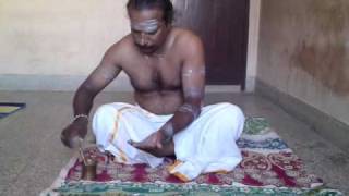 விபூதி அணியும் முறை VIBUTHI BESTOWS COMPLETE HEALTH IF PRACTISED CORRECTLY.