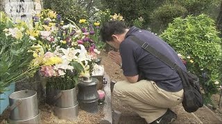 子どもや孫を連れ語り継ぐ姿が・・・遺族らが慰霊登山(16/08/12)