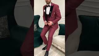 Striking Burgundy Prom Tuxedo: Make an Unforgettable Impression on Your Special Night.