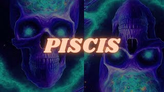 PISCIS, PELIGRO! QUIEN GOLPEA TU PUERTA SE ENAMORA DE VERDAD Y MIRA QUE PASARA #PISCIS 2025