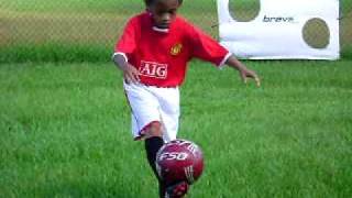 Darius Soccer genius joggling