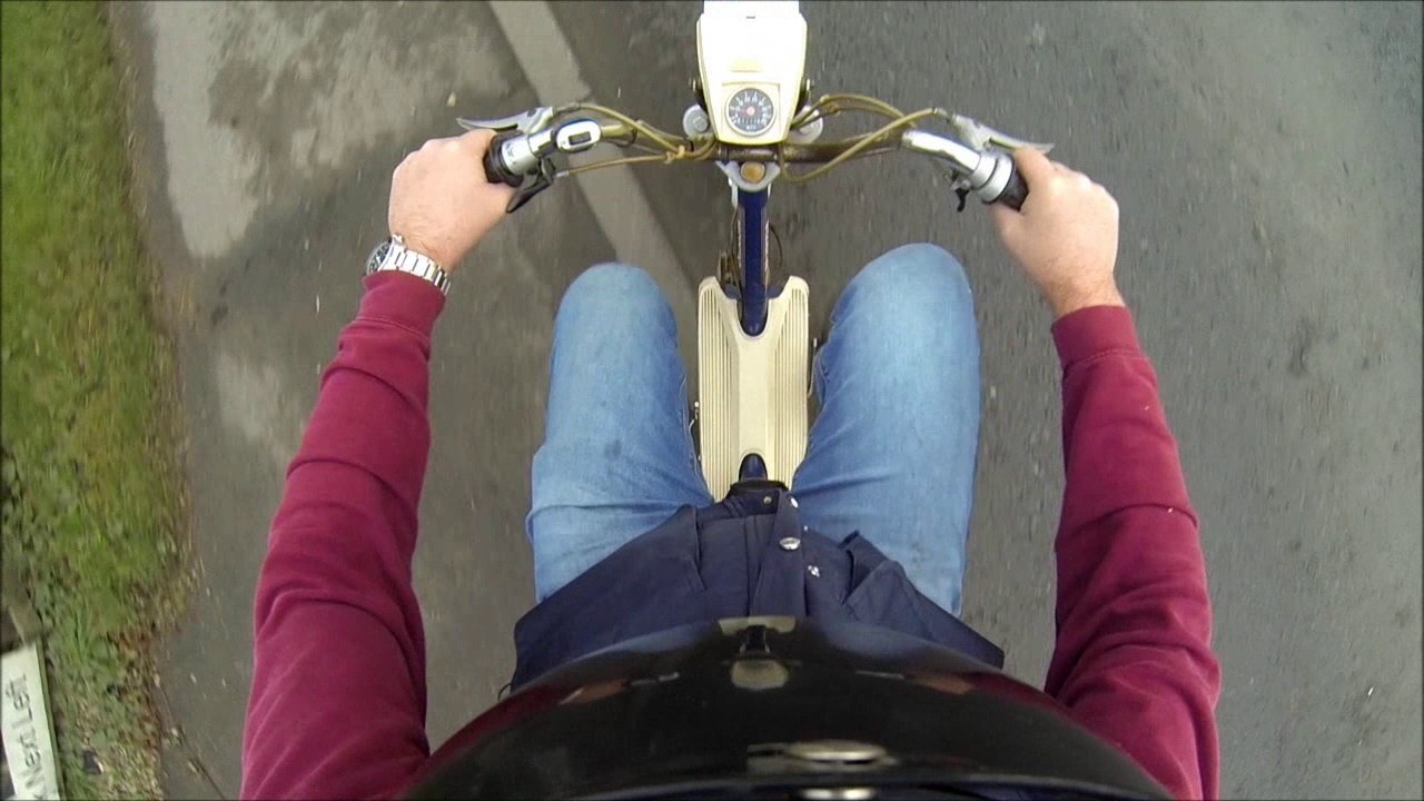 Funky Moped Jasper Carrot. - YouTube