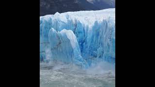Monster Glacier Collapsed Video Caught on Camera