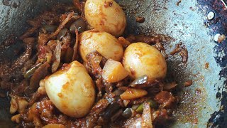 గుడ్లు మరియు వెండి నెతల కూర 😋||eggs and dryfish curry||taste was amazing👍||loved it