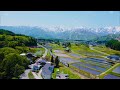 特急あずさが走る五月の白馬村