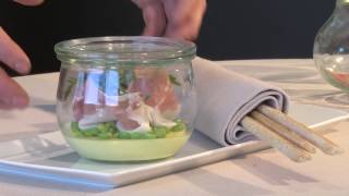 Refined dishes in WECK® jar - Baked cream cheese with ham and peas